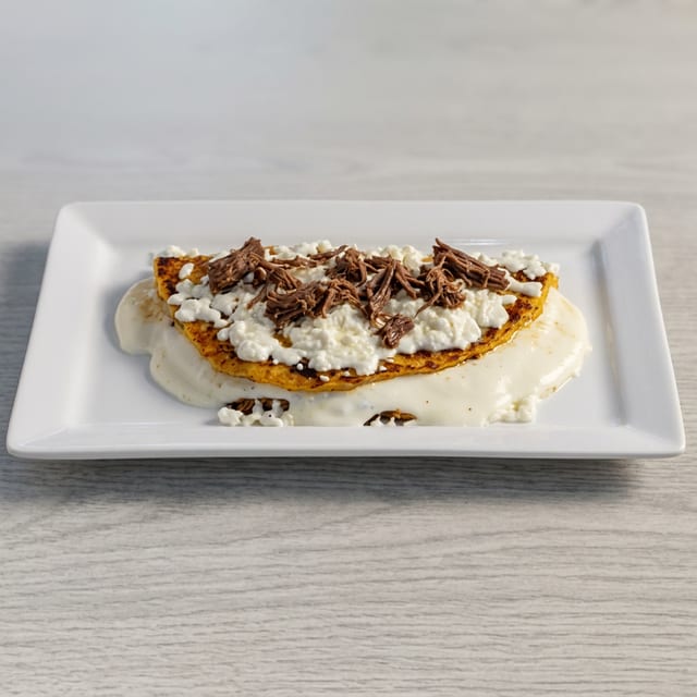 Cachapa de Carne (Shredded Beef Corn Pancake).